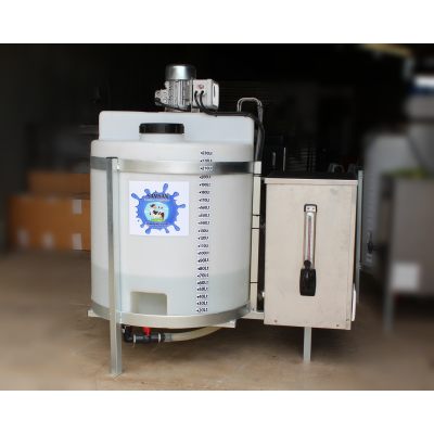 500 LITER ADLIB FEEDER (CALF)